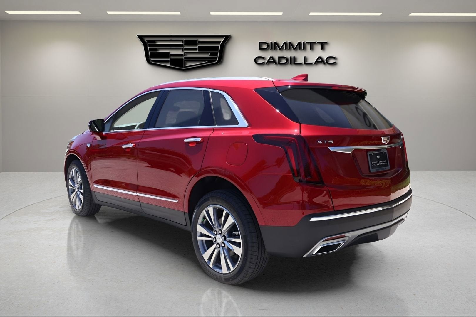 2026 Cadillac XT5 Premium Luxury