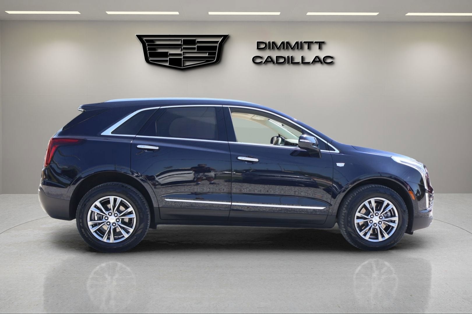 2021 Cadillac XT5 FWD Premium Luxury