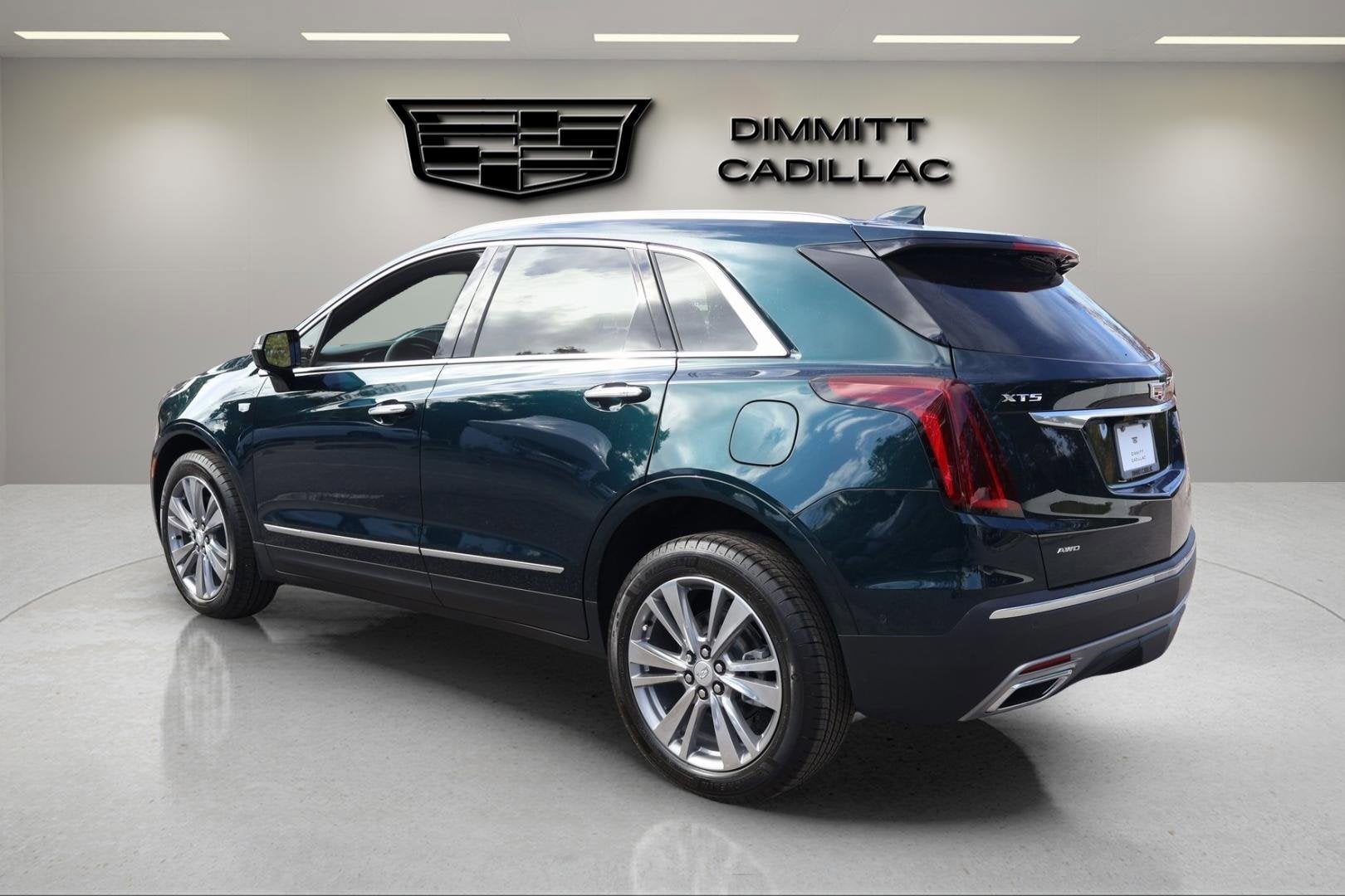 2026 Cadillac XT5 Premium Luxury