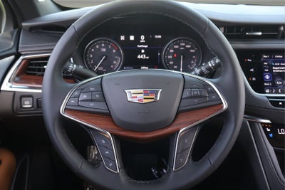 2026 Cadillac XT5 Premium Luxury