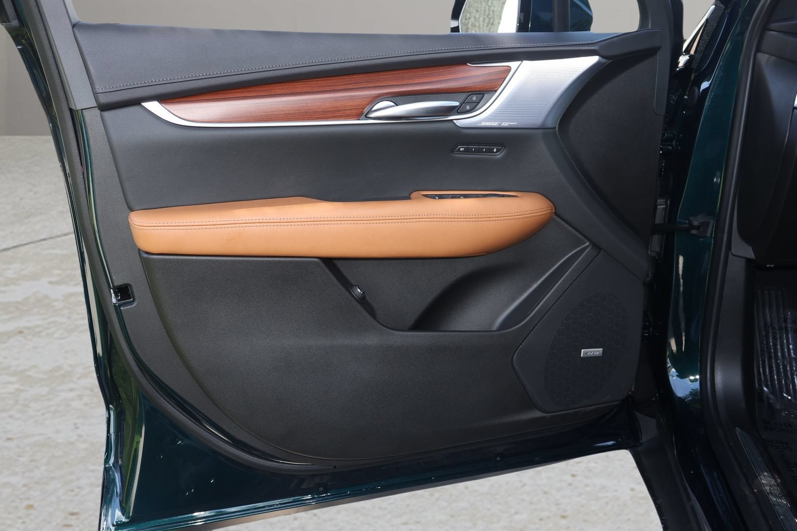 2026 Cadillac XT5 Premium Luxury - Photo 9