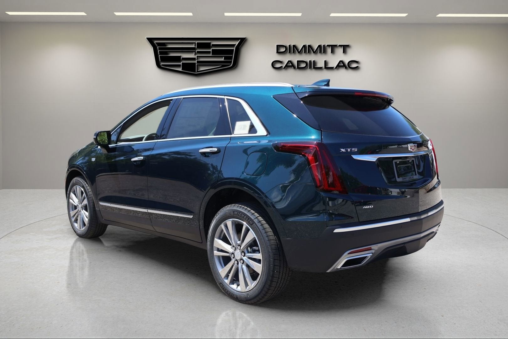 2026 Cadillac XT5 Premium Luxury