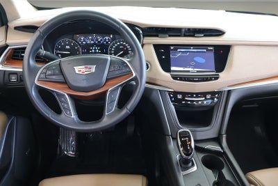 2017 Cadillac XT5 Platinum AWD