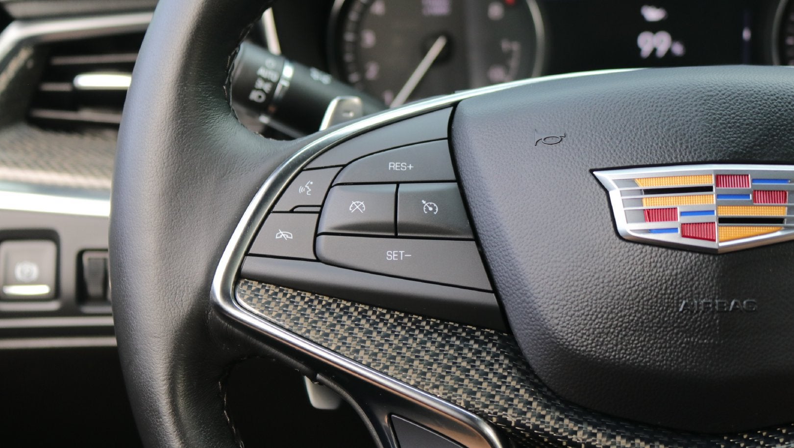 2024 Cadillac XT5 Sport