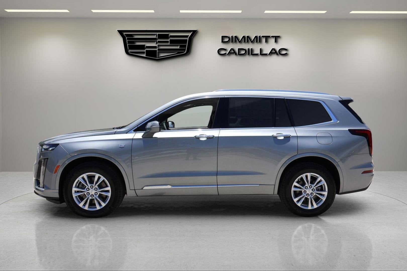 2025 Cadillac XT6 Luxury