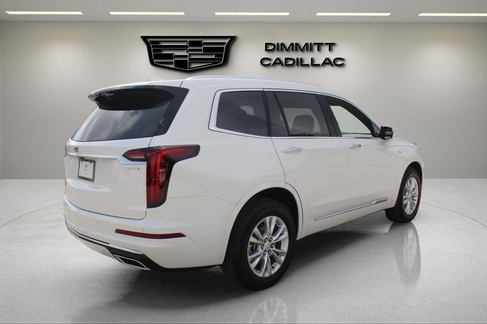 2025 Cadillac XT6 Luxury