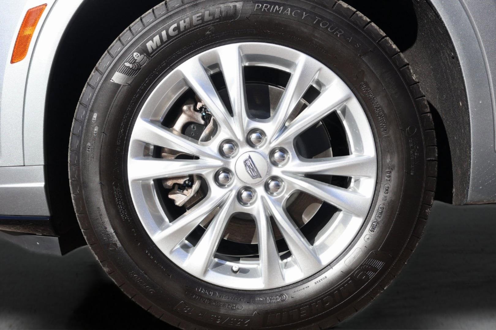 2025 Cadillac XT6 Luxury