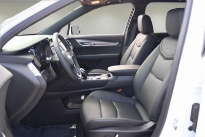 2025 Cadillac XT6 Luxury