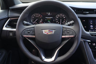 2025 Cadillac XT6 Luxury