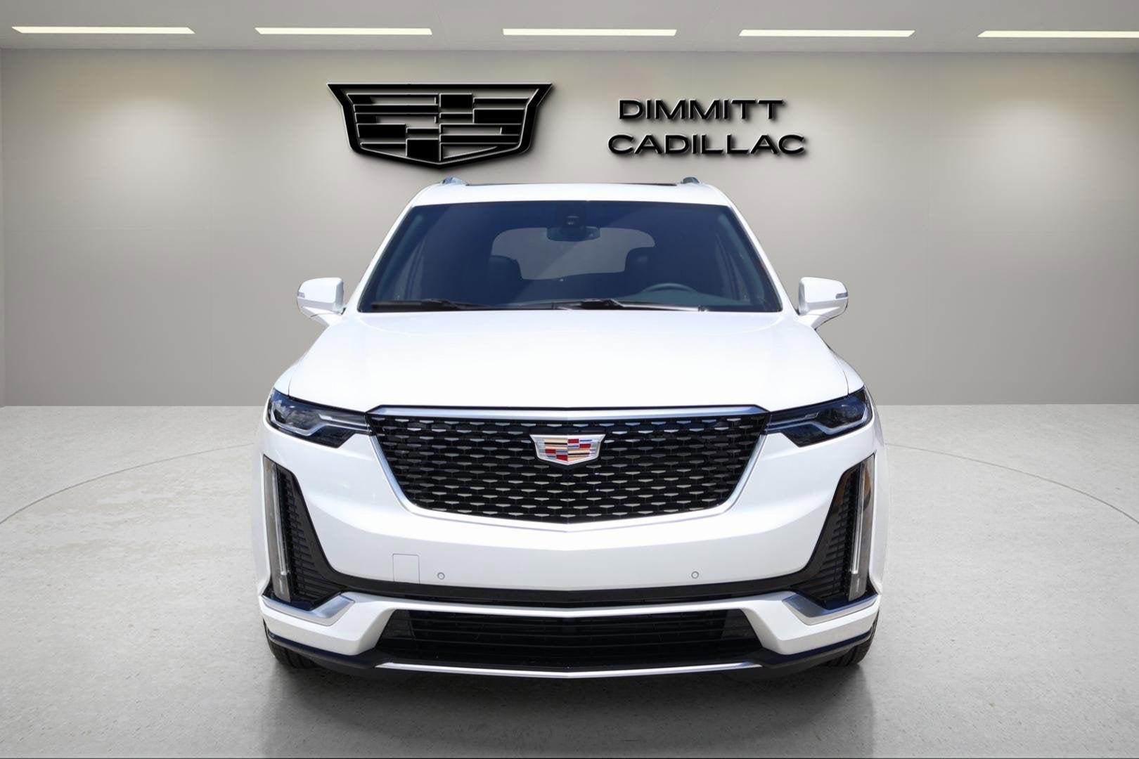 2025 Cadillac XT6 Luxury