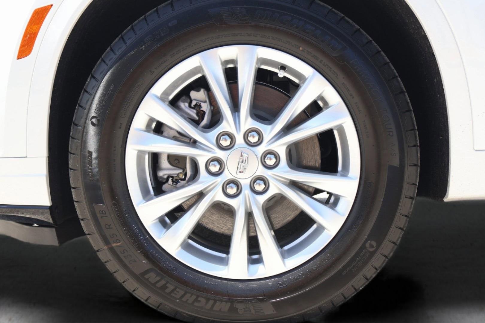 2025 Cadillac XT6 Luxury