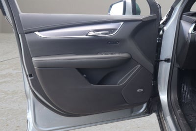 2023 Cadillac XT6 Luxury