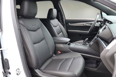 2024 Cadillac XT6 Luxury