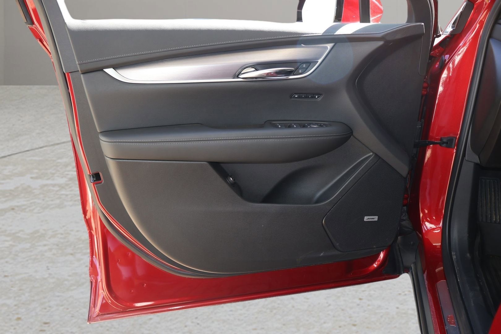 2025 Cadillac XT6 Luxury