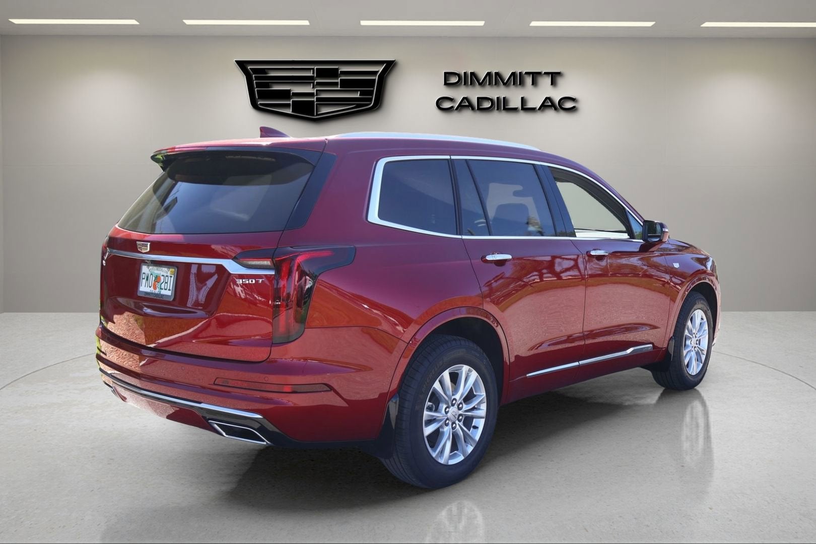2025 Cadillac XT6 Luxury