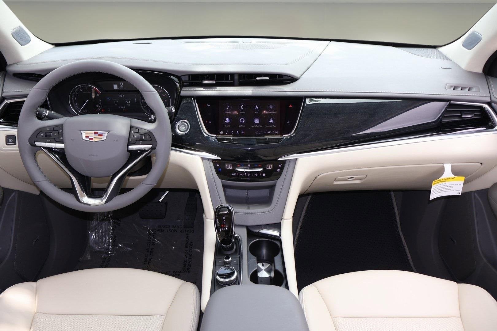 2025 Cadillac XT6 Premium Luxury