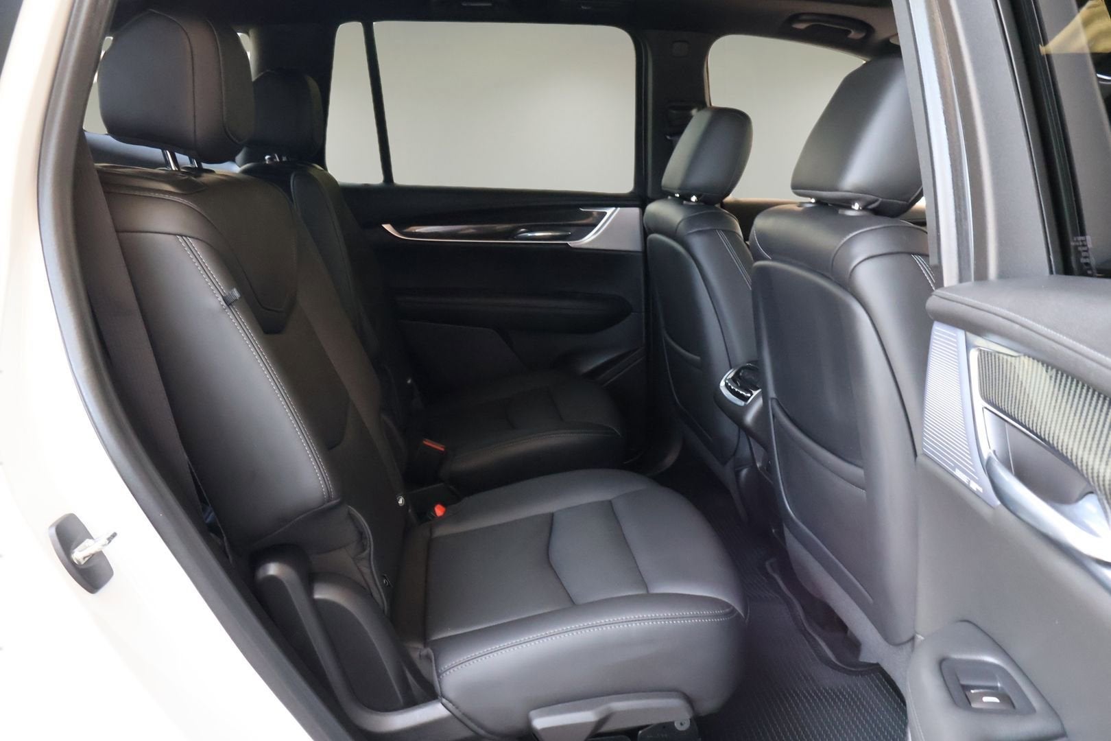 2022 Cadillac XT6 Sport