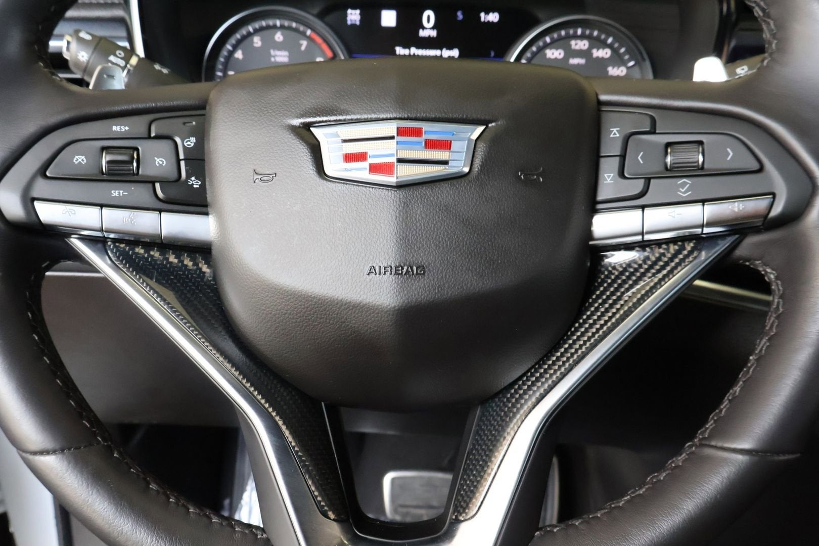 2022 Cadillac XT6 Sport