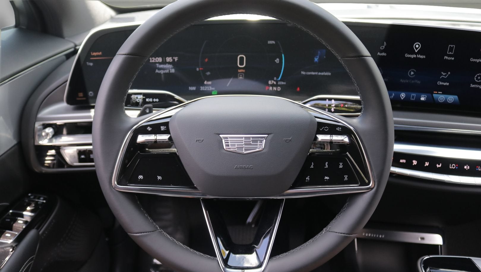 2024 Cadillac LYRIQ Tech