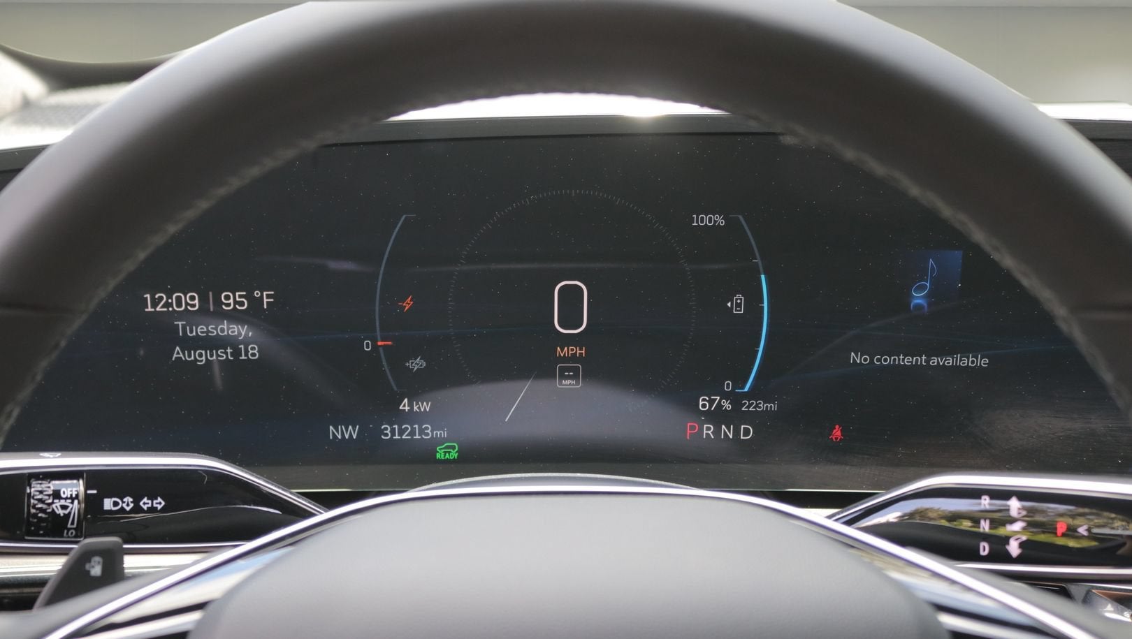 2024 Cadillac LYRIQ Tech