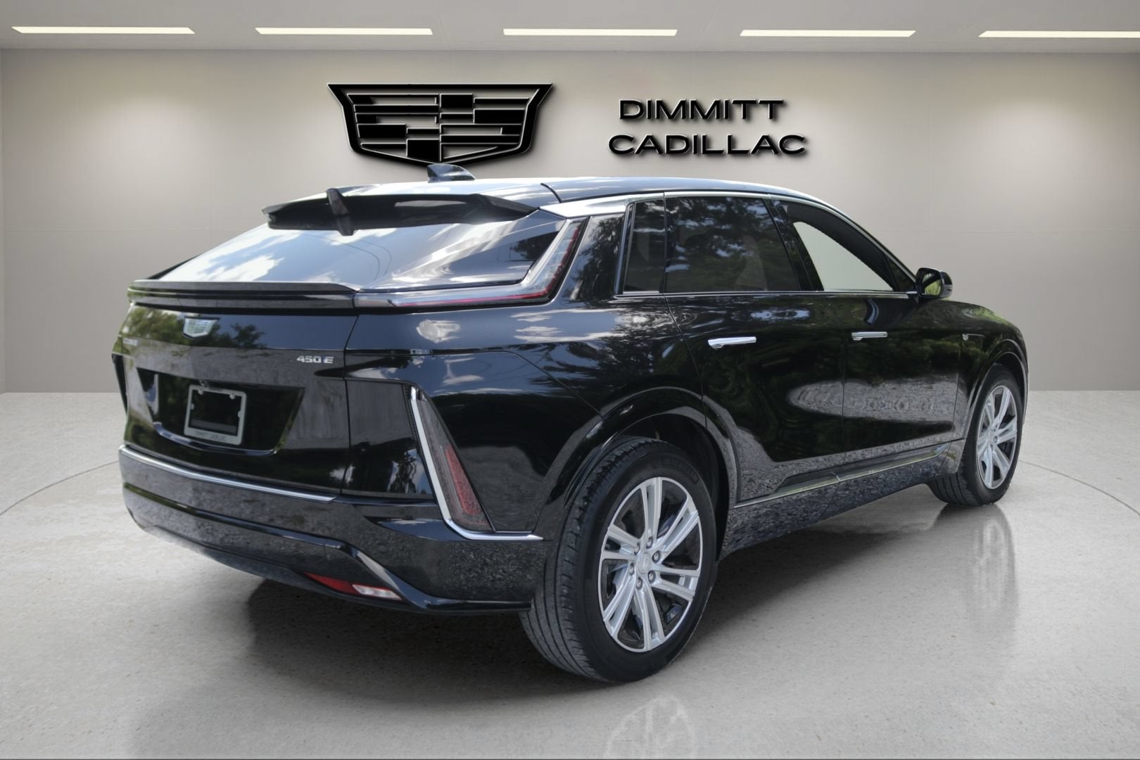 2024 Cadillac LYRIQ Tech