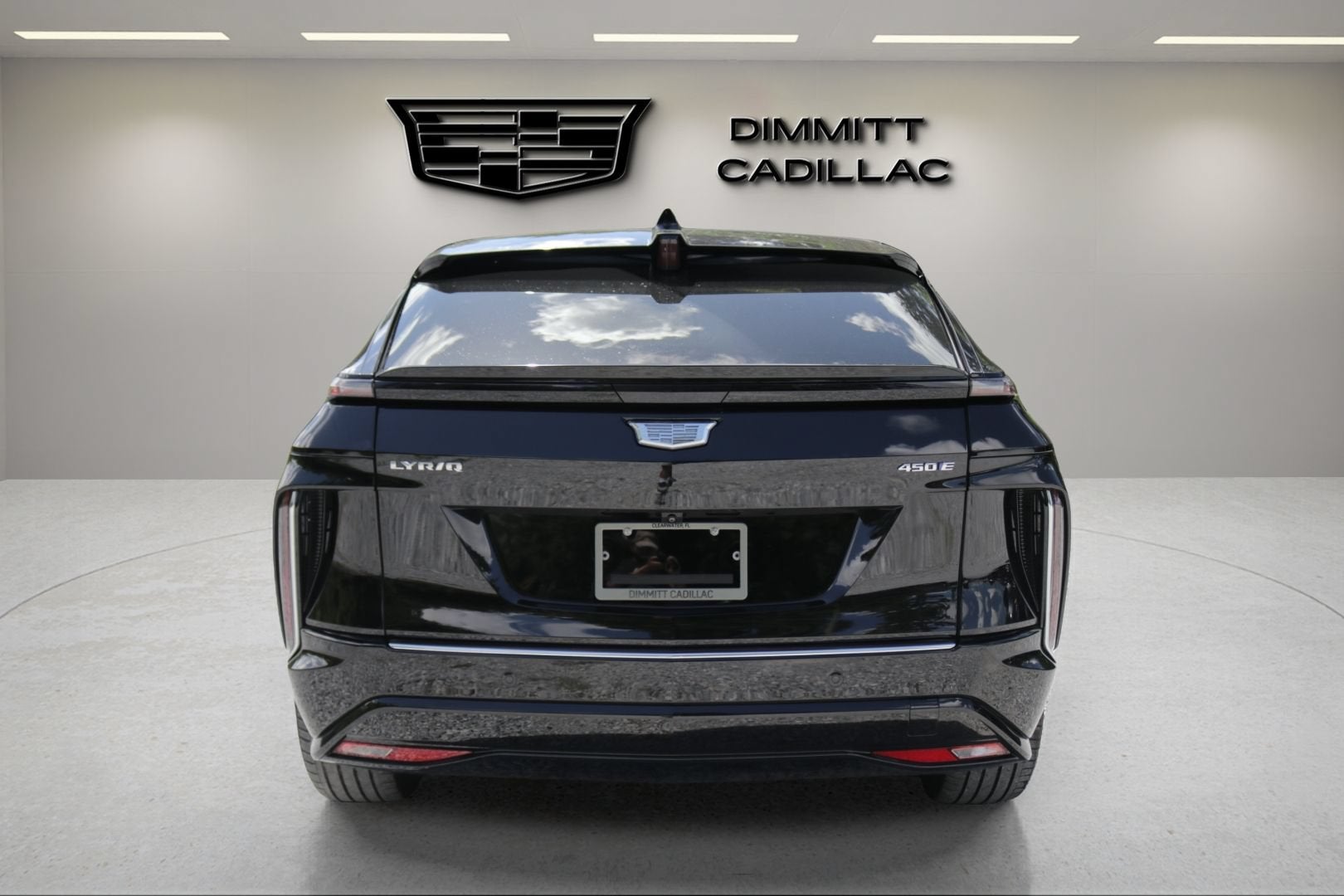 2024 Cadillac LYRIQ Tech