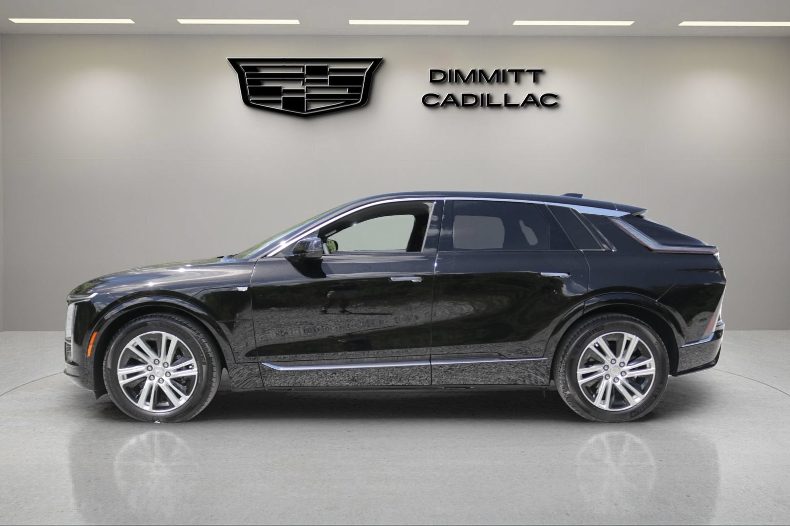 2024 Cadillac LYRIQ Tech