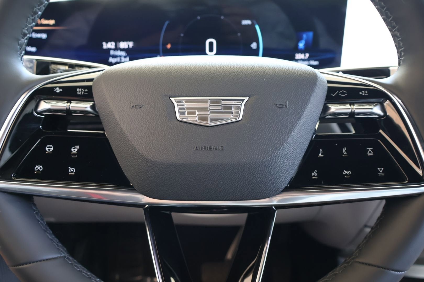 2023 Cadillac LYRIQ Luxury