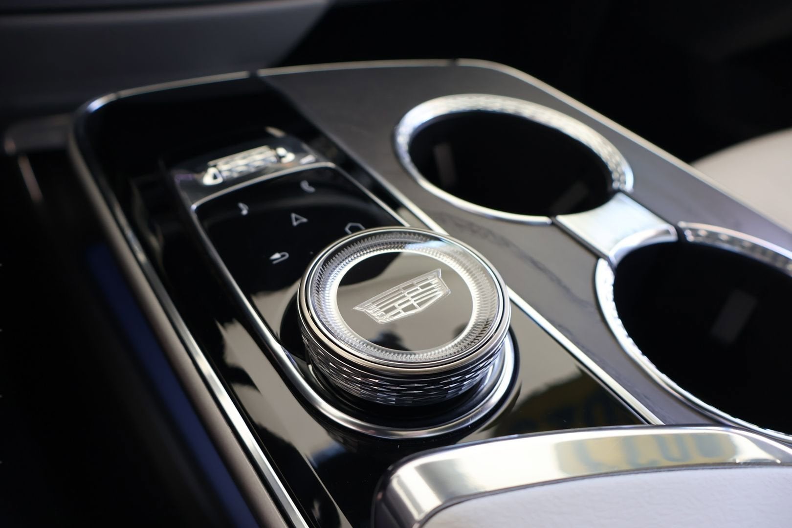 2023 Cadillac LYRIQ Luxury