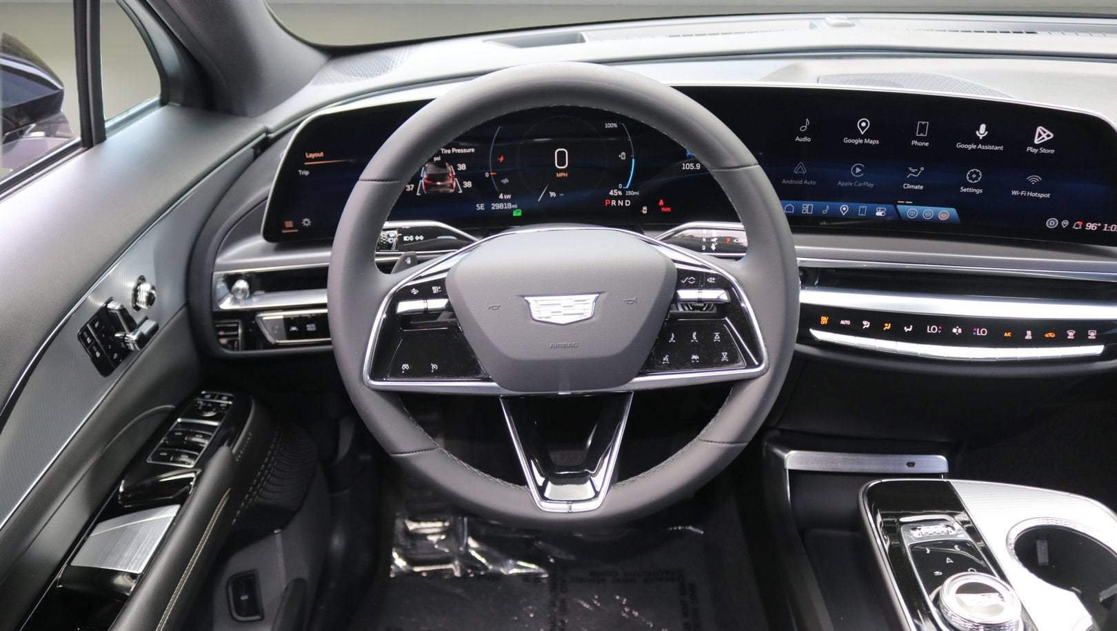 2024 Cadillac LYRIQ Tech