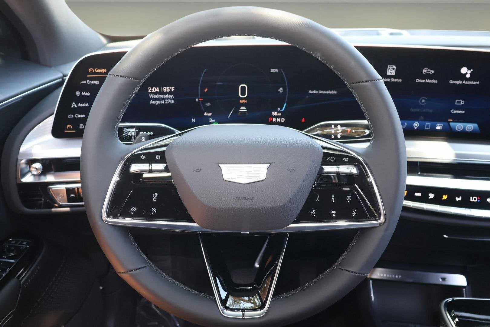 2025 Cadillac LYRIQ Luxury 1