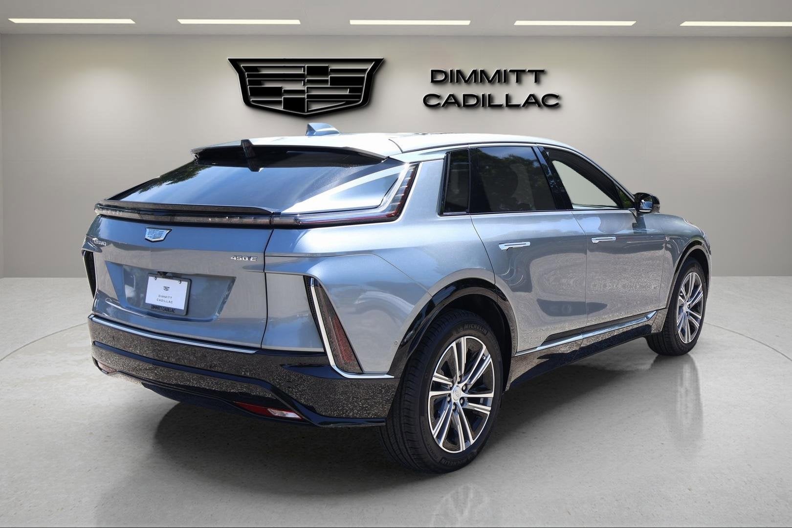 2025 Cadillac LYRIQ Luxury 1