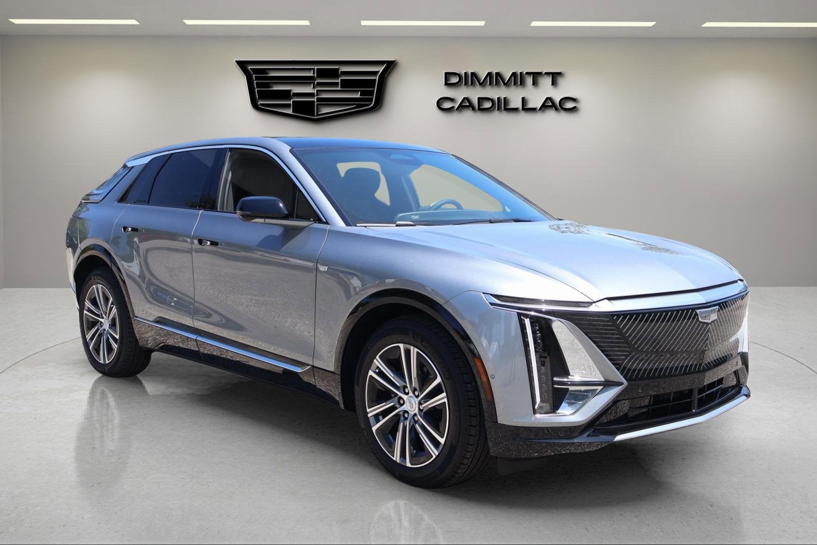 2025 Cadillac LYRIQ Luxury 1