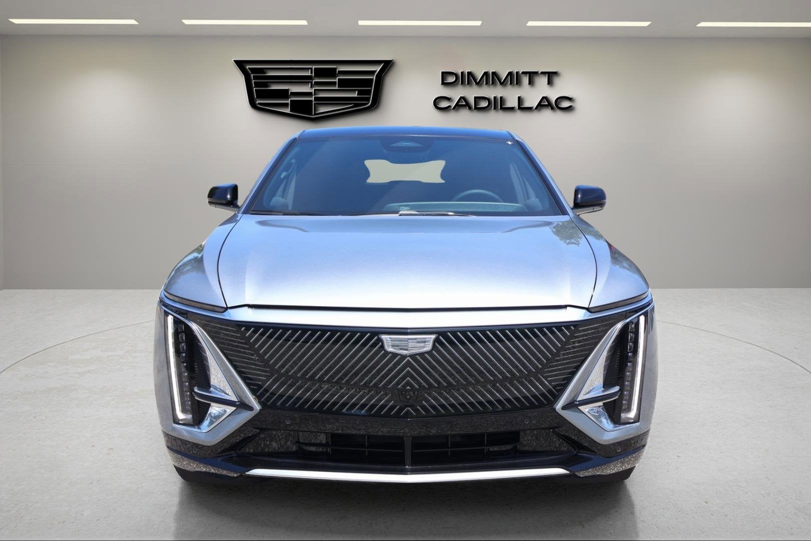 2025 Cadillac LYRIQ Luxury 1