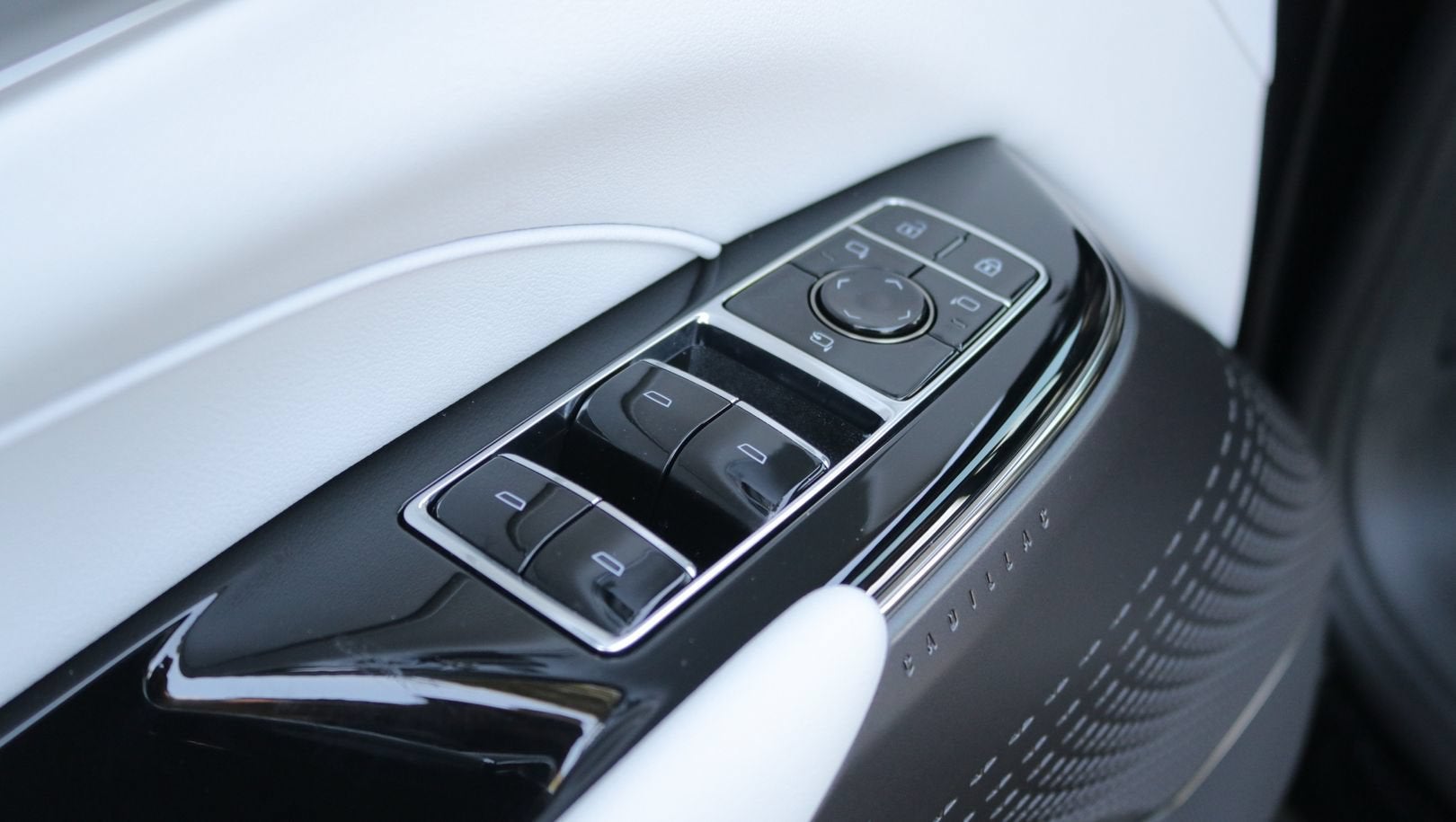 2027 Cadillac LYRIQ Luxury