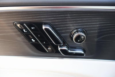 2025 Cadillac LYRIQ Luxury 1