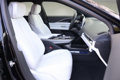 2025 Cadillac LYRIQ Luxury 1