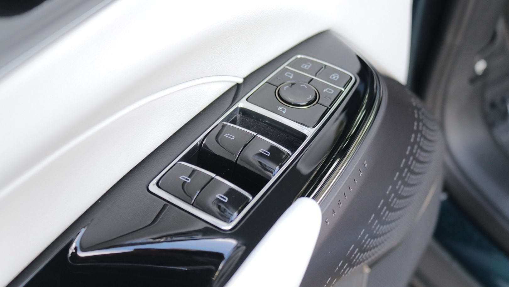2027 Cadillac LYRIQ Luxury