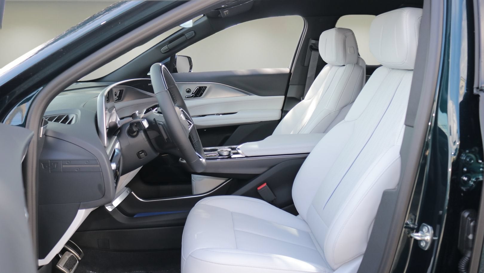 2027 Cadillac LYRIQ Luxury