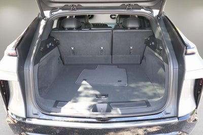 2025 Cadillac LYRIQ Luxury 1