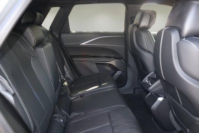 2025 Cadillac LYRIQ Luxury 1