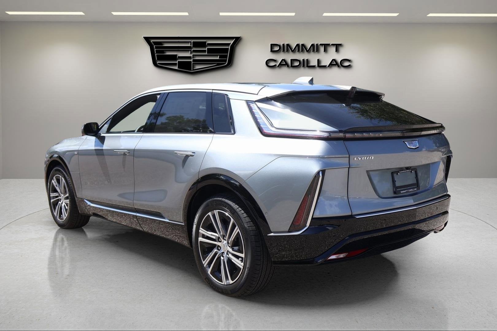 2025 Cadillac LYRIQ Luxury 1