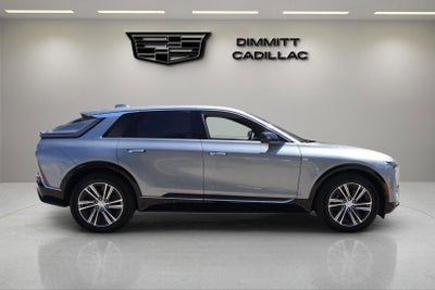 2025 Cadillac LYRIQ Luxury 1