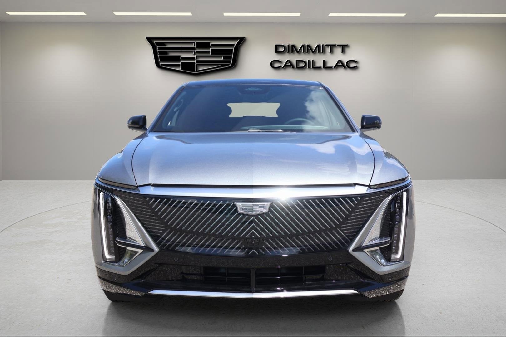 2025 Cadillac LYRIQ Luxury 1