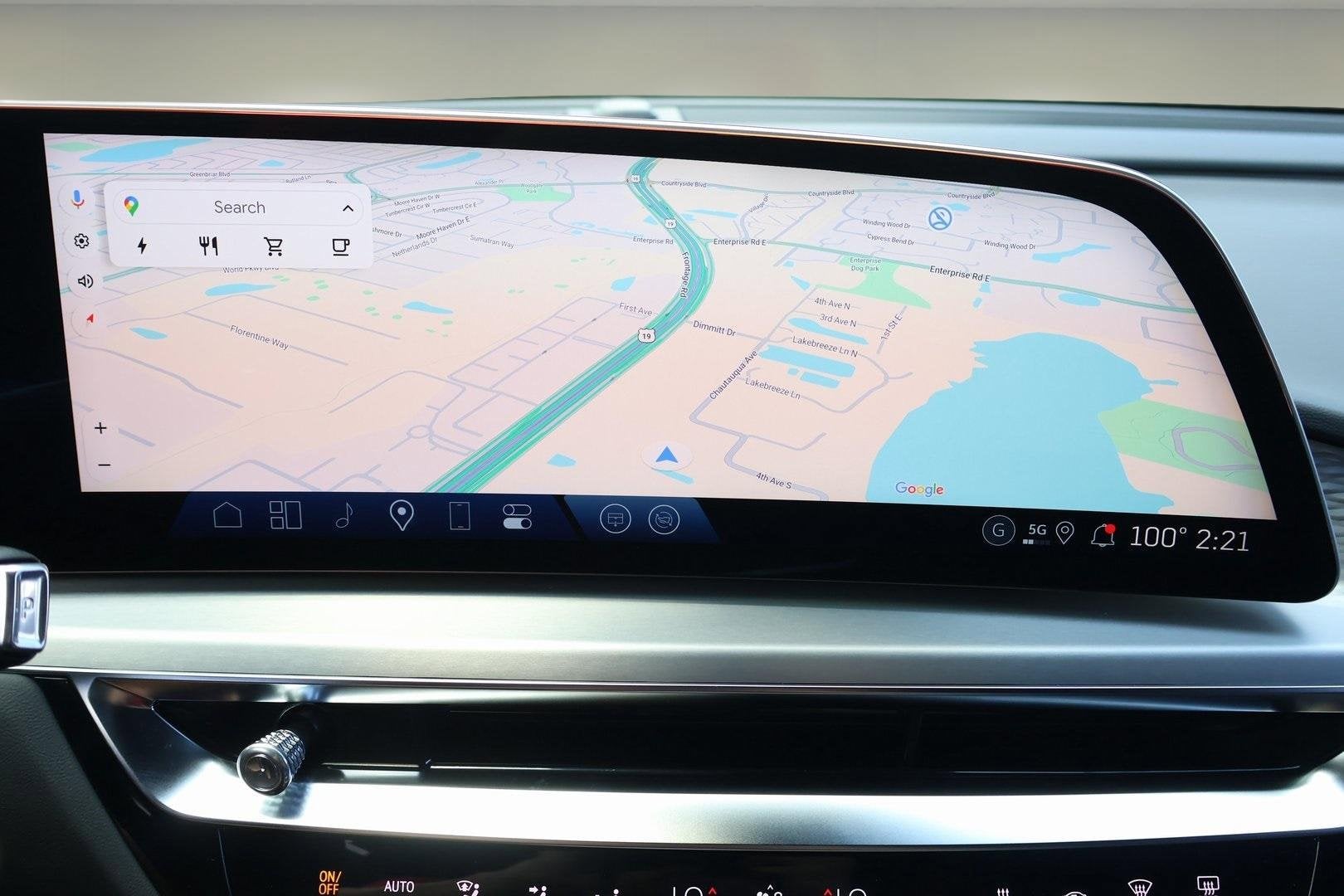 2025 Cadillac LYRIQ Luxury 1