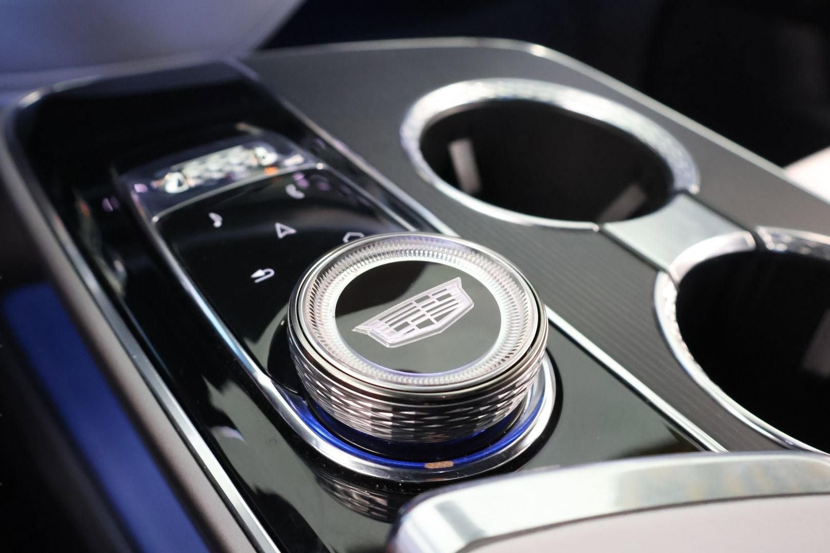 2024 Cadillac LYRIQ Sport 1