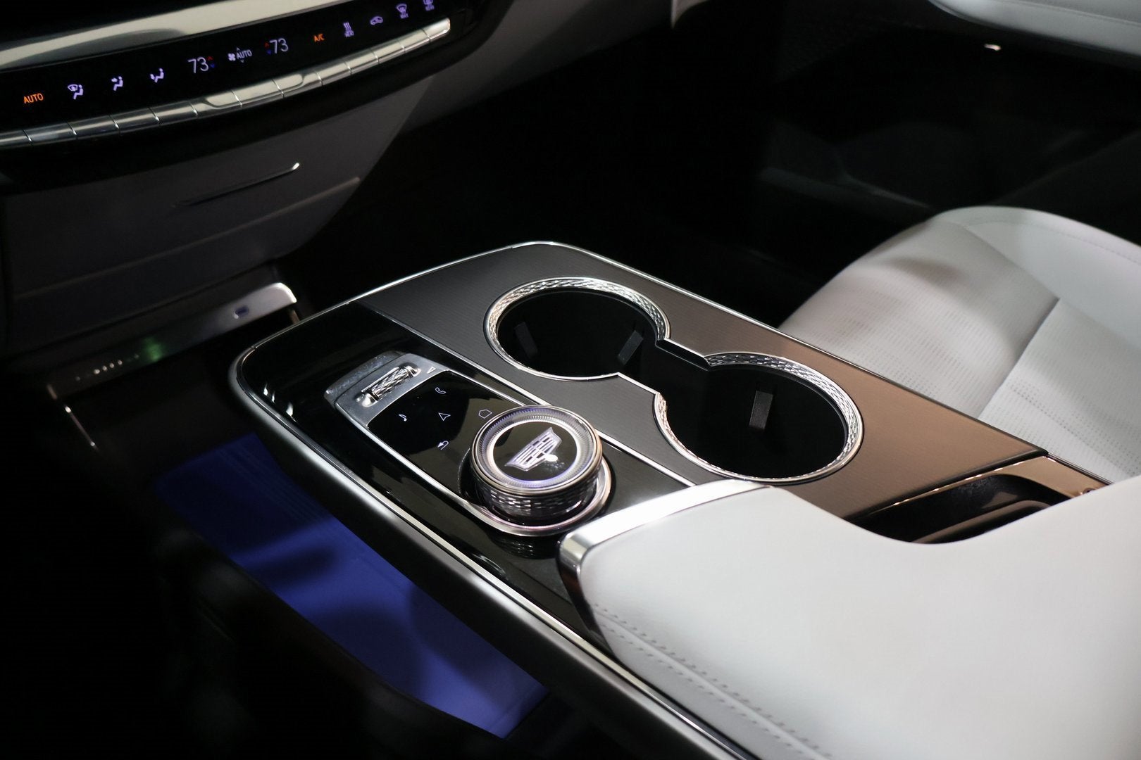 2025 Cadillac LYRIQ Sport 1