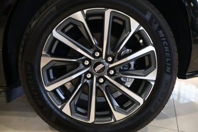 2025 Cadillac LYRIQ Sport 1