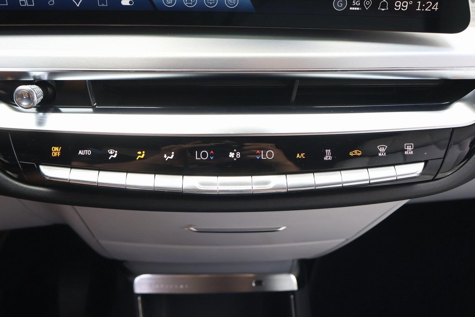 2026 Cadillac LYRIQ Sport