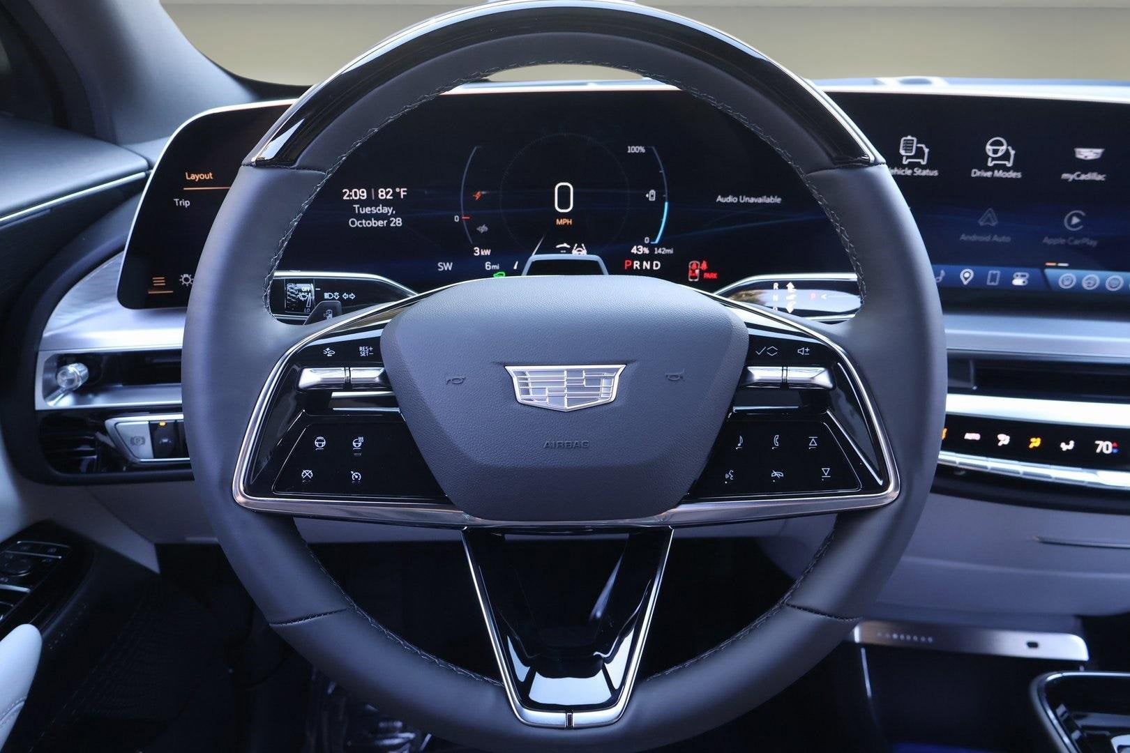 2026 Cadillac LYRIQ Sport